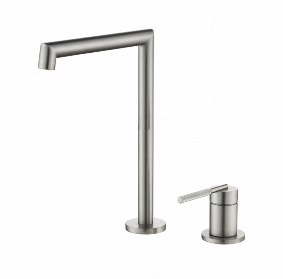 Rubinetto diviso geometrico argento a specchio
